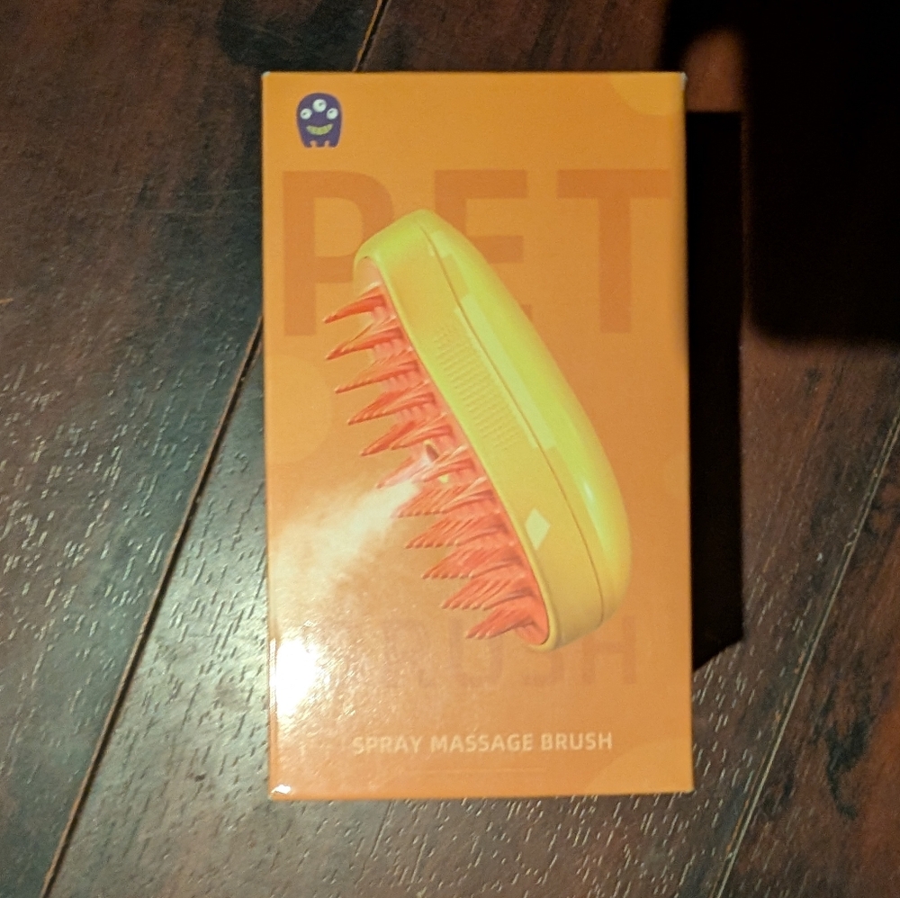 🦋 Pet Massaging Grooming Self Cleaning Brush Comb with Spray